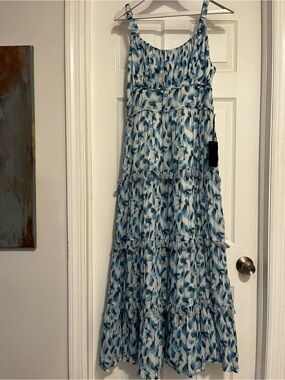Blue & White Leaf Print Tiered Maxi Dress